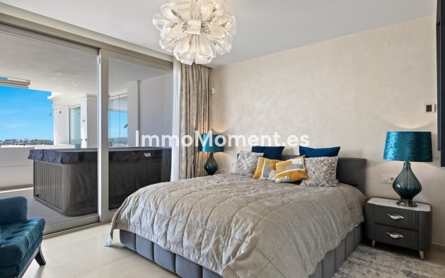 Apartamento - Reventa - Marbella - Nueva Andalucía