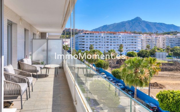 Apartamento - Reventa - Marbella - Nueva Andalucía