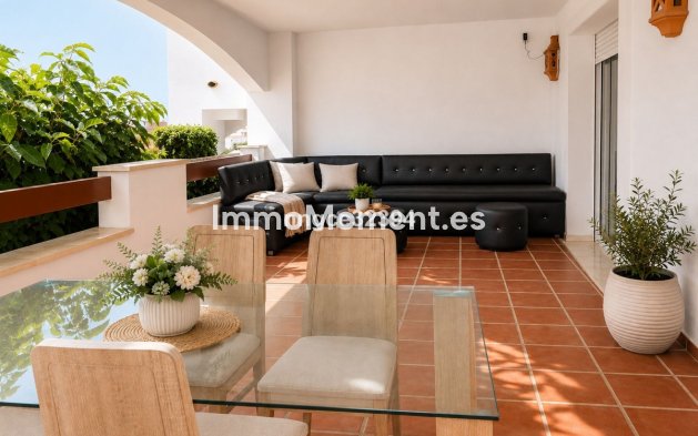 Apartamento - Reventa - Marbella - Nueva Andalucía