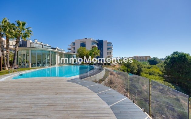 Apartamento - Reventa - Orihuela - Villamartin