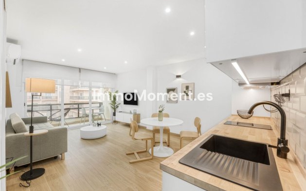 Apartamento - Reventa - Torremolinos - La Carihuela