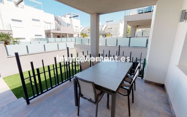 Apartamento - Reventa - Torrevieja - Aguas Nuevas