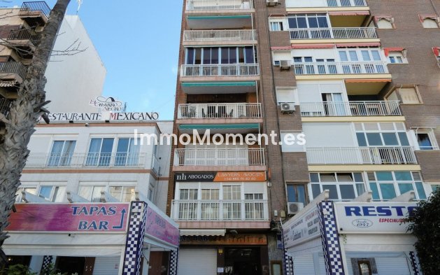 Apartamento - Reventa - Torrevieja - Torrevieja Centro
