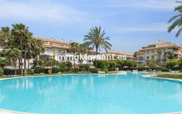Apartment - Bestaande woning - Marbella - Puerto Banús