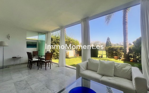 Apartment - Location de longue durée - Marbella - Guadalmina Baja