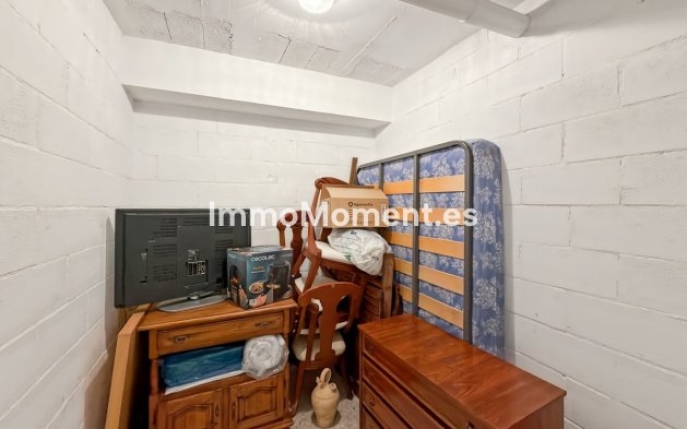Apartment - Resale - Almogía - Almogía