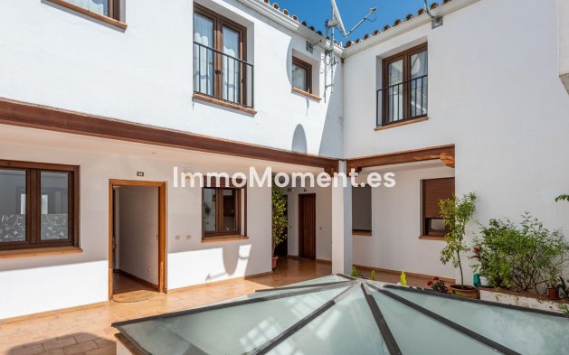 Apartment - Resale - Benahavís - Benahavís Centro