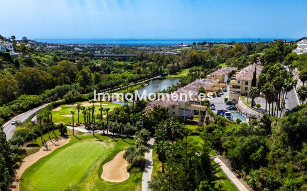 Apartment - Resale - Benahavís - Benahavís Centro