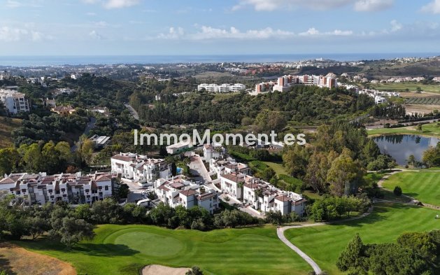 Apartment - Resale - Benahavís - Benahavís Centro