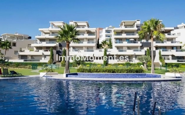 Apartment - Resale - Benahavís - Benahavís Centro