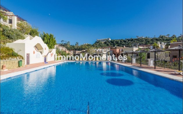 Apartment - Resale - Benahavís - Los Arqueros