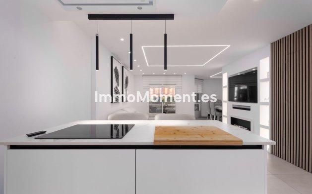 Apartment - Resale - Benalmadena - Benalmadena Costa