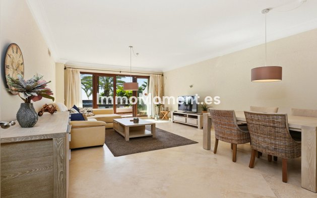 Apartment - Resale - Casares - Casares Centro