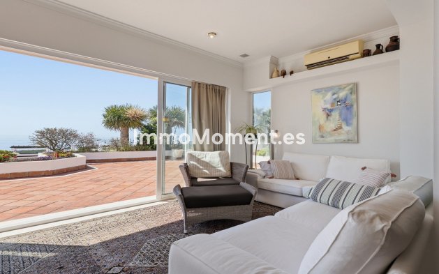 Apartment - Resale - Casares - Doña Julia