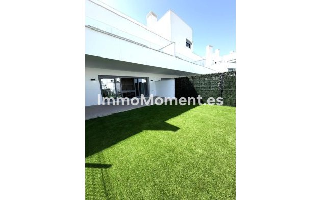 Apartment - Resale - Estepona - Cancelada