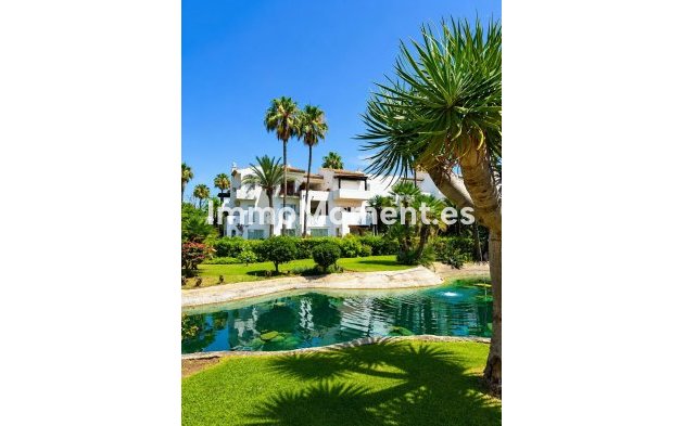 Apartment - Resale - Estepona - Costalita