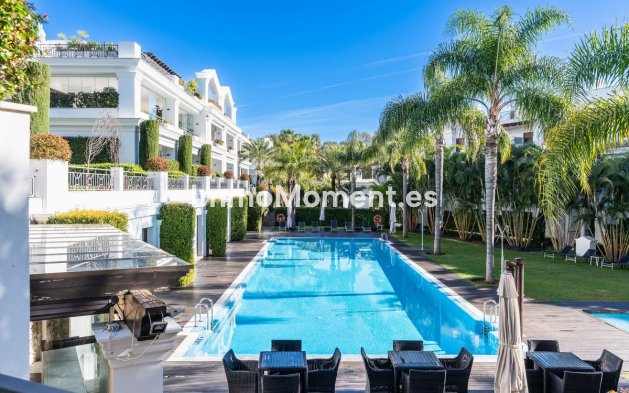 Apartment - Resale - Estepona - Estepona Centro