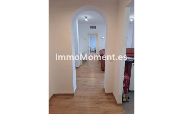 Apartment - Resale - Estepona - Estepona Centro