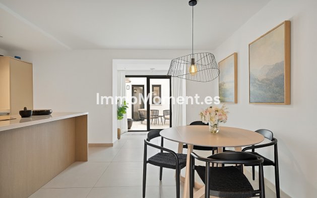 Apartment - Resale - Estepona - Estepona Centro