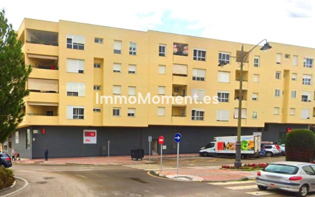 Apartment - Resale - Estepona - Estepona Centro