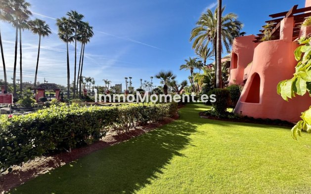 Apartment - Resale - Estepona - Estepona Centro