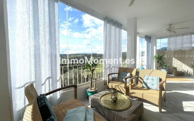 Apartment - Resale - Estepona - Estepona Centro