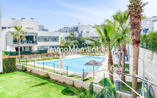 Apartment - Resale - Estepona - Estepona Centro