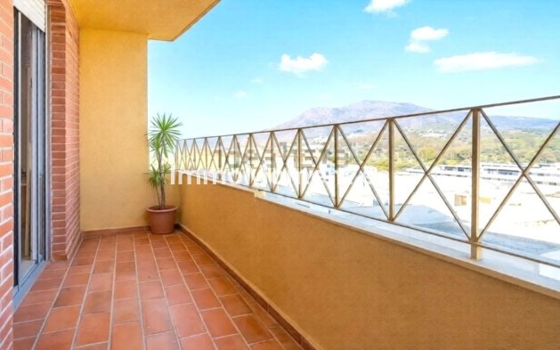 Apartment - Resale - Estepona - Estepona Centro