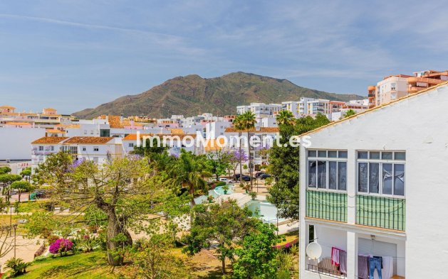 Apartment - Resale - Estepona - Estepona Centro