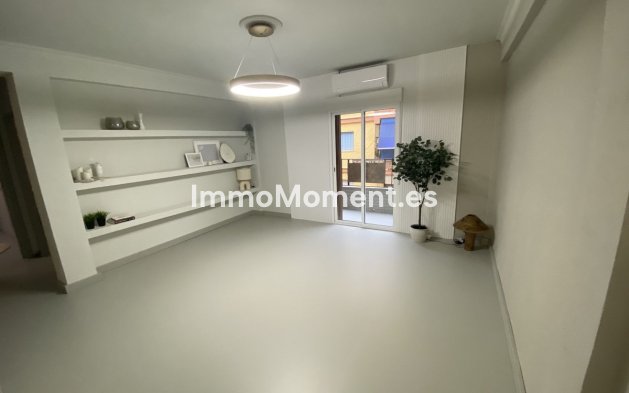 Apartment - Resale - Fuengirola - RSO-33721