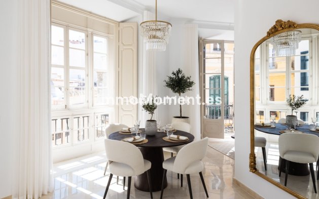 Apartment - Resale - Málaga - Centro Histórico