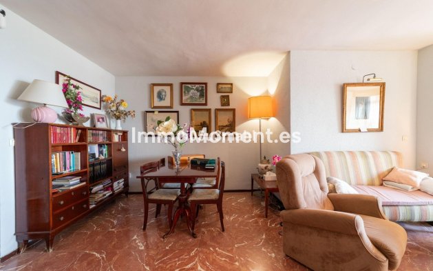 Apartment - Resale - Málaga - El Palo