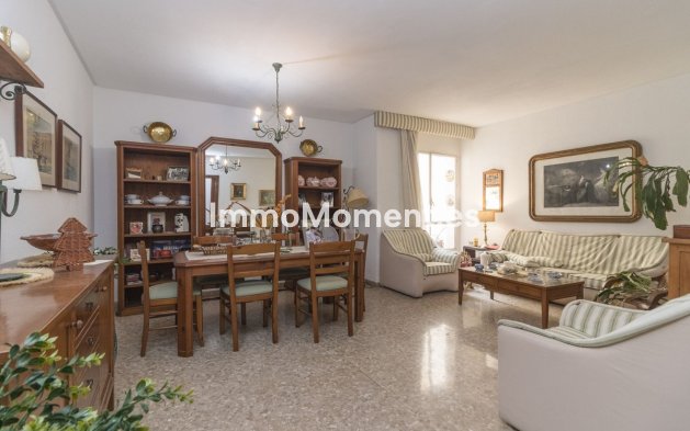 Apartment - Resale - Málaga - Málaga Centro
