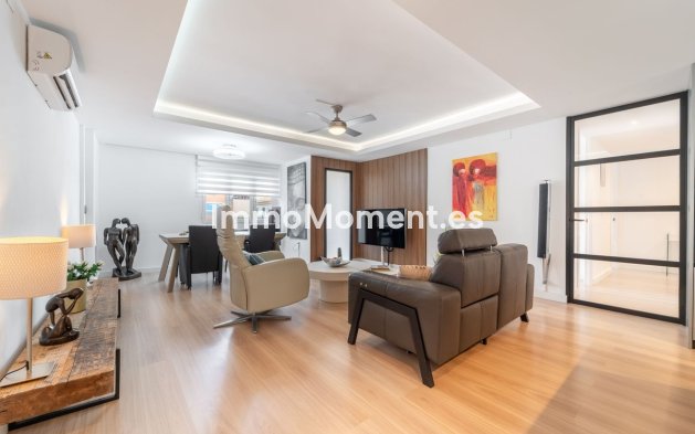 Apartment - Resale - Málaga - Málaga Centro