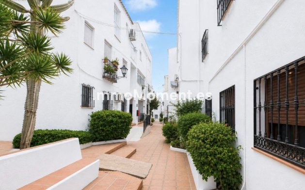 Apartment - Resale - Manilva - La Duquesa