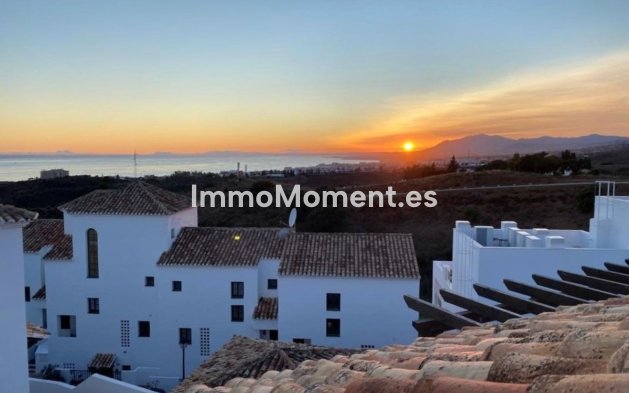 Apartment - Resale - Marbella - Altos de los Monteros