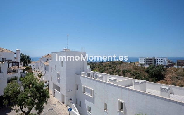 Apartment - Resale - Marbella - Altos de los Monteros