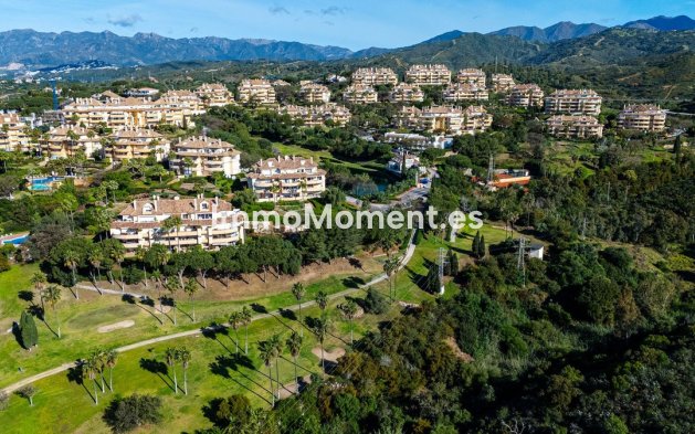 Apartment - Resale - Marbella - Elviria