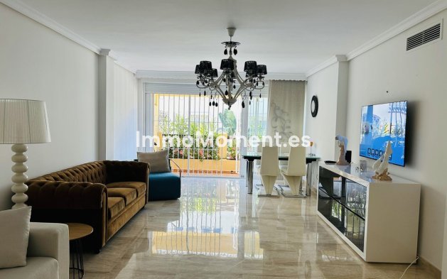 Apartment - Resale - Marbella - Elviria