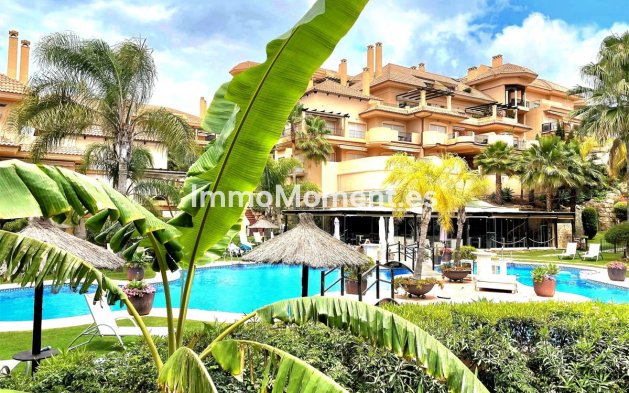 Apartment - Resale - Marbella - Nueva Andalucía