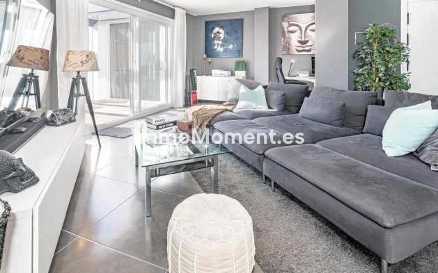 Apartment - Resale - Marbella - Nueva Andalucía