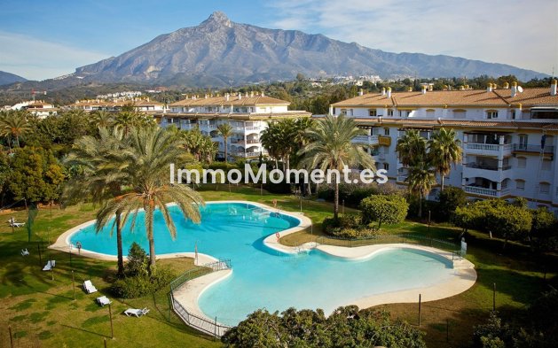 Apartment - Resale - Marbella - Nueva Andalucía