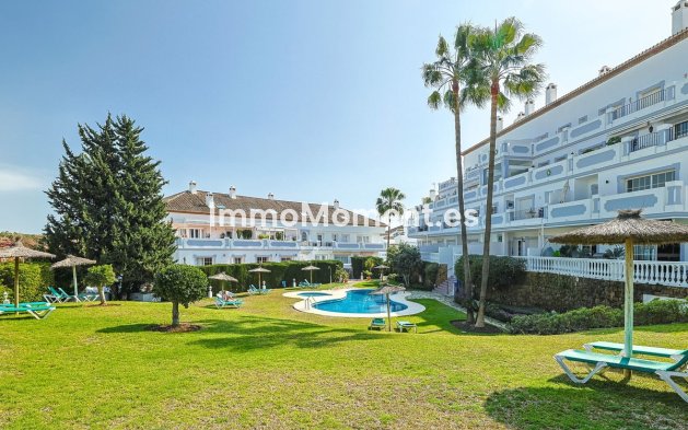 Apartment - Resale - Marbella - Nueva Andalucía