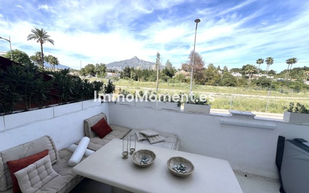 Apartment - Resale - Marbella - Nueva Andalucía