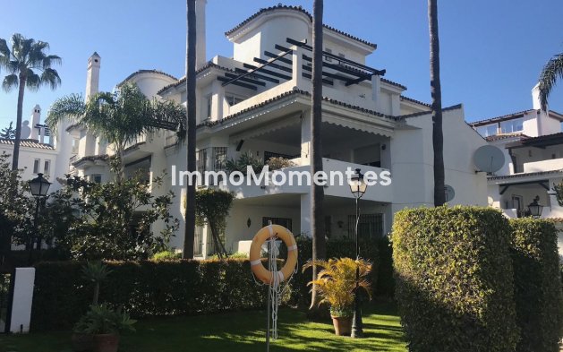Apartment - Resale - Marbella - Nueva Andalucía