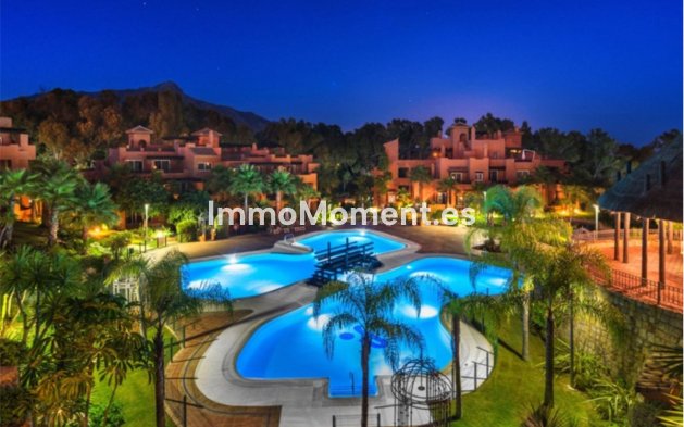 Apartment - Resale - Marbella - Nueva Andalucía