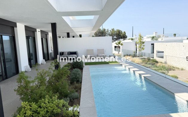 Apartment - Resale - Marbella - Santa Clara