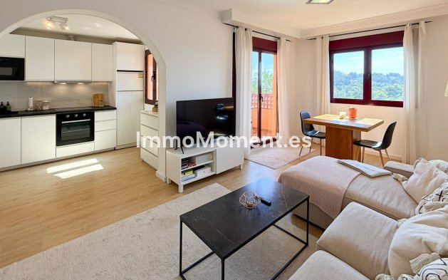 Apartment - Resale - New Golden Mile - New Golden Mile