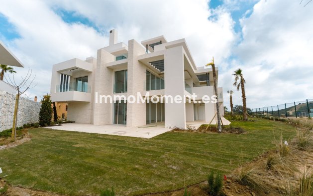 Apartment - Resale - Ojén - Ojén