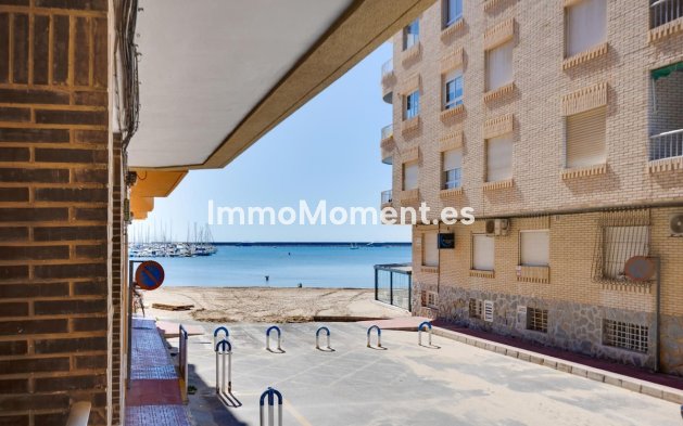 Apartment - Resale - Torrevieja - Torrevieja Centro